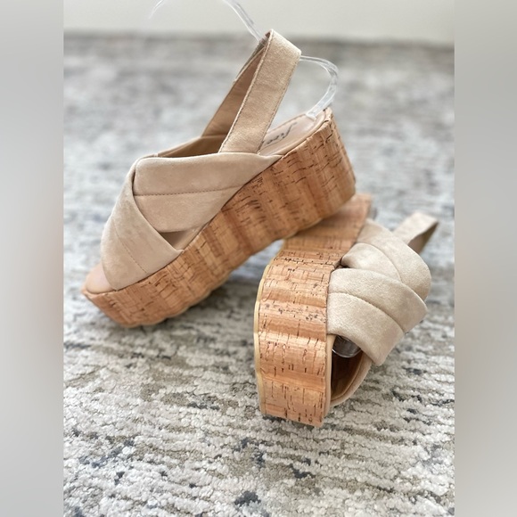 Free People Scalloped Platform Sandals Cork Slides Vanilla Size 7 US - Picture 9 of 10